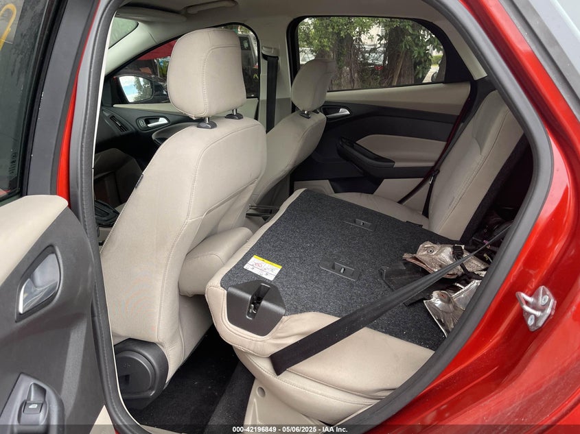 2018 FORD FOCUS VIN: 1FADP3K27JL253089