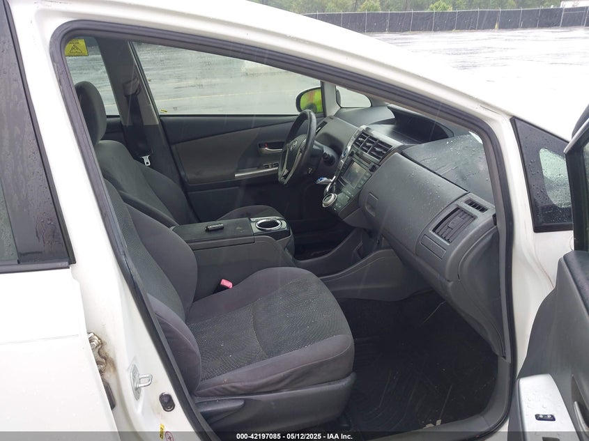 2014 TOYOTA PRIUS V VIN: JTDZN3EU7E3307550