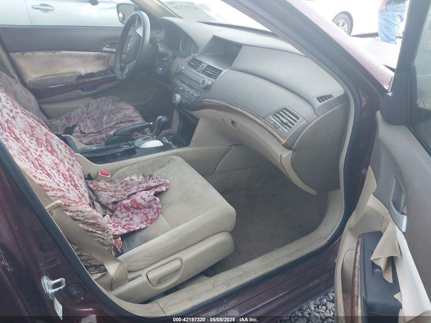 2008 HONDA ACCORD VIN: 1HGCP26798A029190