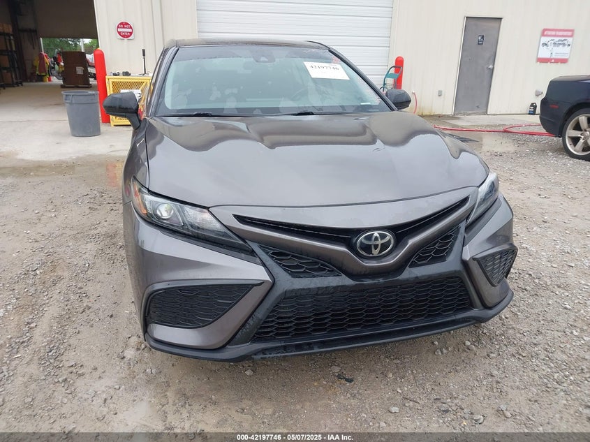 2021 TOYOTA CAMRY VIN: 4T1G11AK8MU411318