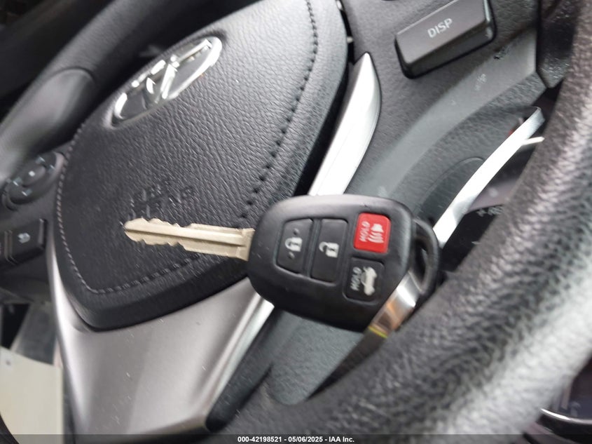 2015 TOYOTA COROLLA VIN: 5YFBURHE5FP350207