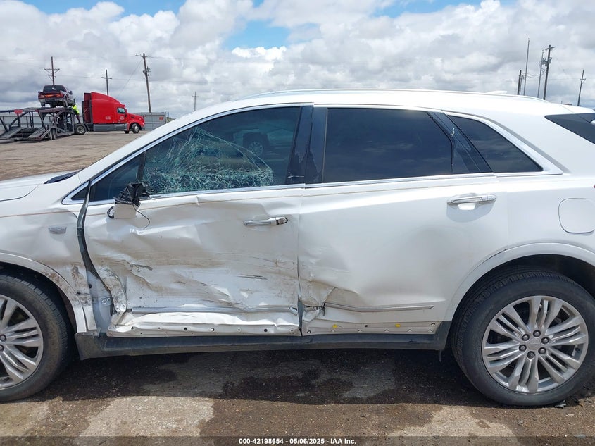 2017 CADILLAC XT5 PREMIUM LUXURY - 1GYKNCRS6HZ320960