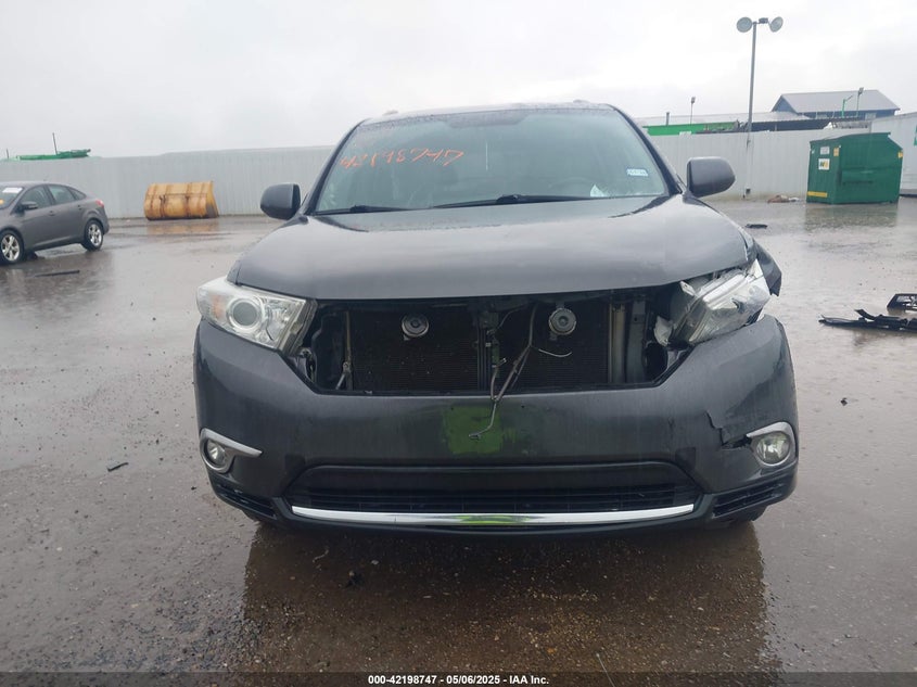 2013 TOYOTA HIGHLANDER SE V6 - 5TDZK3EH5DS136001