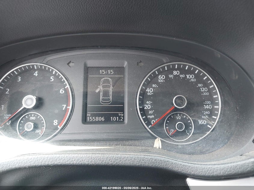 2013 VOLKSWAGEN PASSAT VIN: 1VWBH7A32DC011750