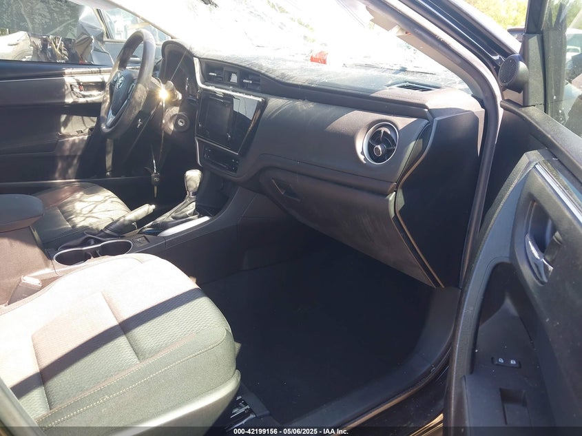 2019 TOYOTA COROLLA LE - 5YFBURHE2KP942979