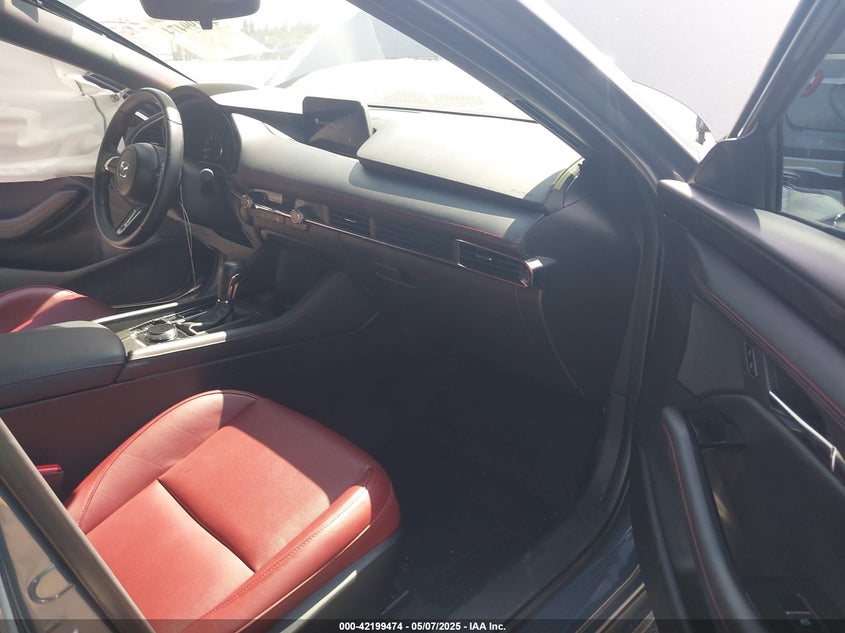 2024 MAZDA MAZDA3 HATCHBACK 2.5 S CARBON EDITION - JM1BPBLM8R1654296