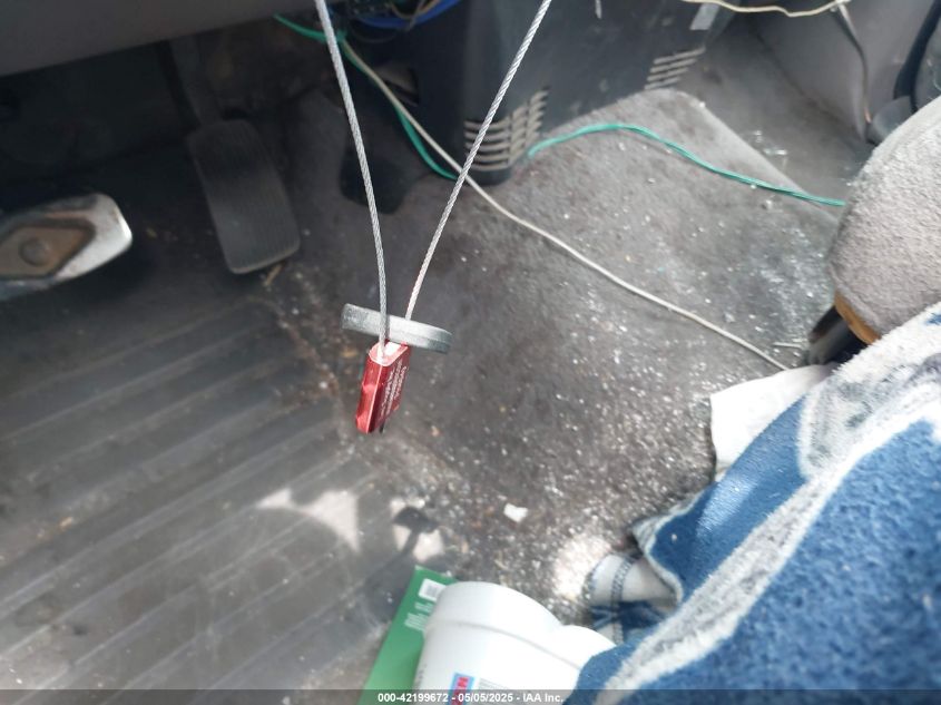 1999 Ford F-150 Lariat/Xl/Xlt VIN: 1FTRX18L8XNB25526 Lot: 42199672