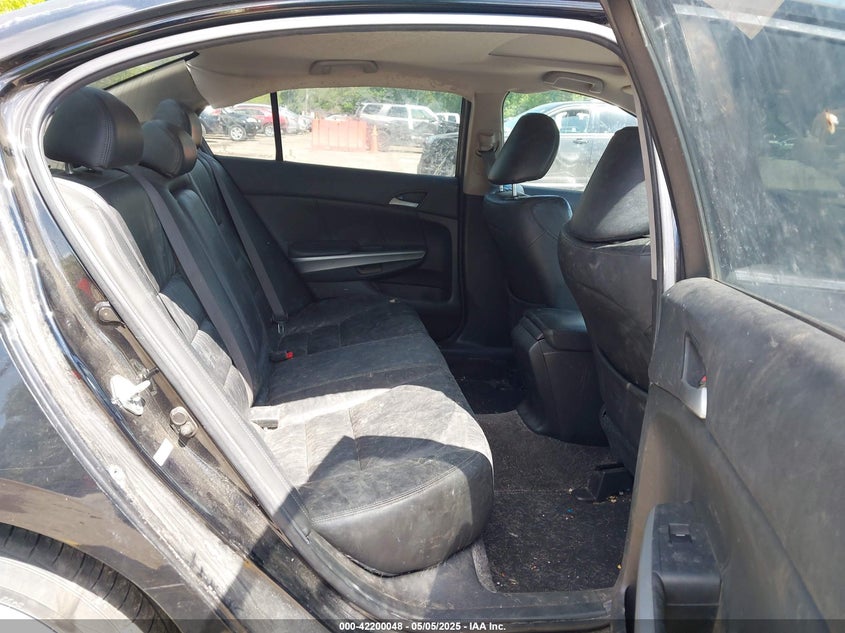 2008 HONDA ACCORD VIN: 1HGCP25888A091853