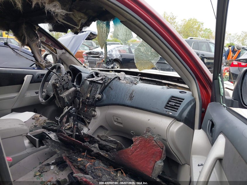 2008 TOYOTA HIGHLANDER VIN: JTEES41A282107626