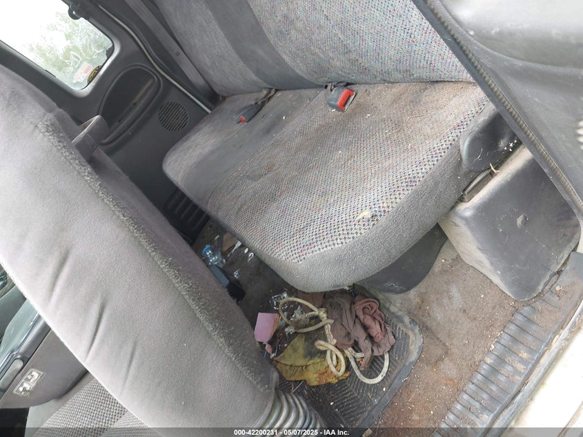 2001 Dodge Ram 3500 St VIN: 1B7MF33731J609850 Lot: 42200231