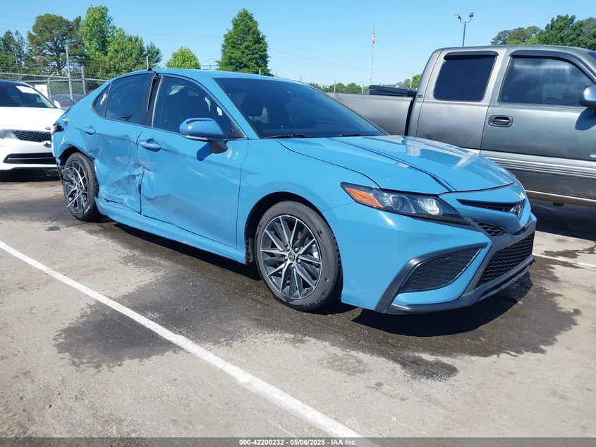 2023 TOYOTA CAMRY auction photo 1