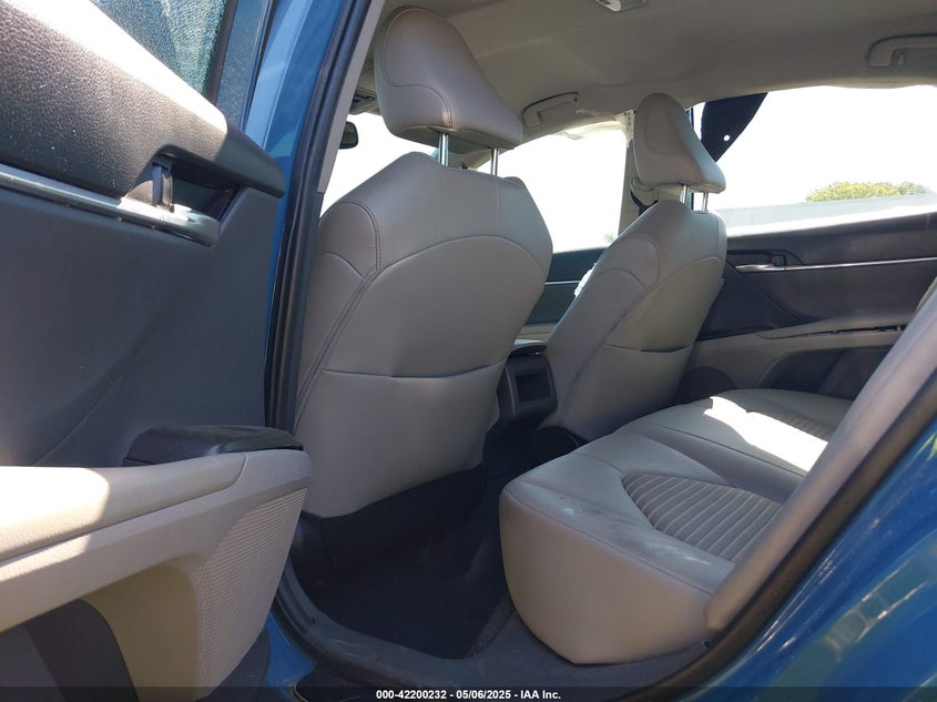 2023 TOYOTA CAMRY auction photo 8