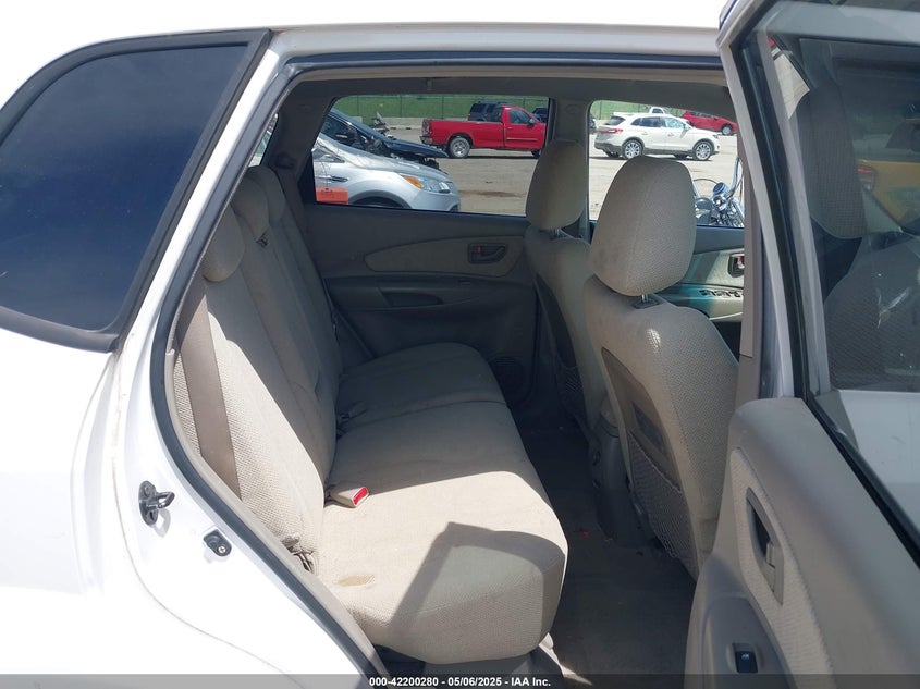 2005 Hyundai Tucson Gl VIN: KM8JM12B55U105061 Lot: 42200280