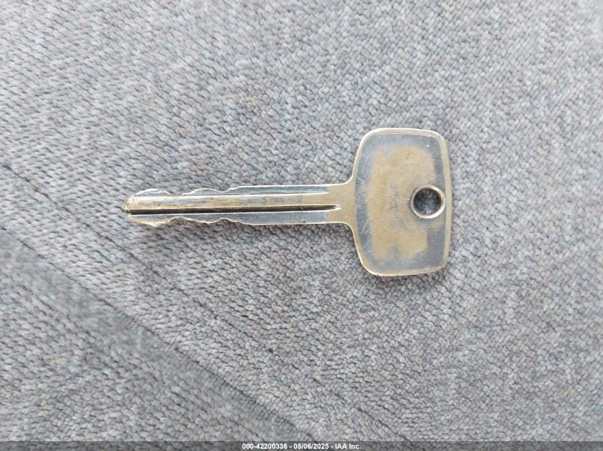 1999 Toyota Avalon Xl VIN: 4T1BF18B2XU300009 Lot: 42200336