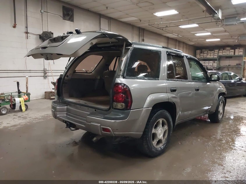 2007 CHEVROLET TRAILBLAZER VIN: 1GNDT13S472201577