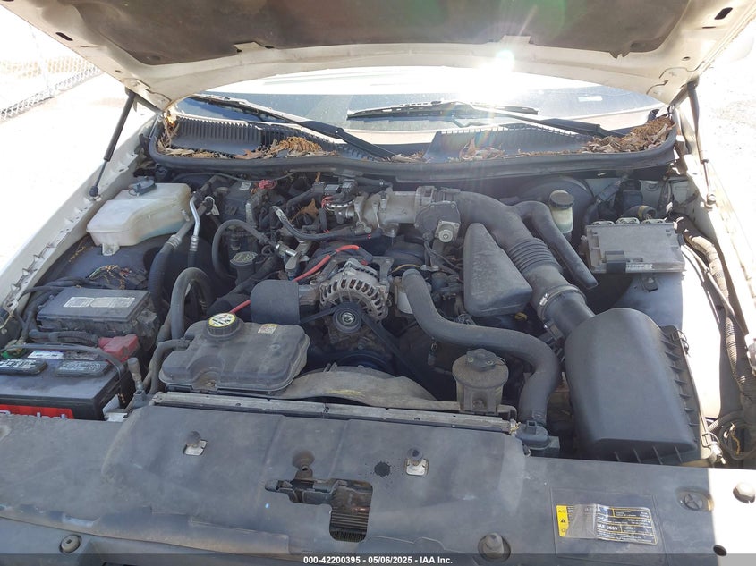 2006 LINCOLN TOWN CAR VIN: 1LNHM83V36Y614849
