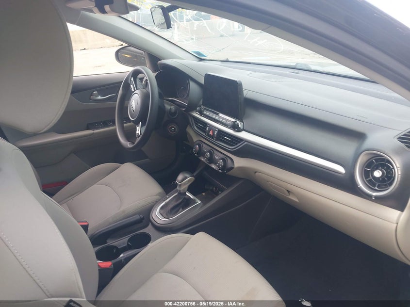 2021 KIA FORTE VIN: 3KPF24AD5ME311238