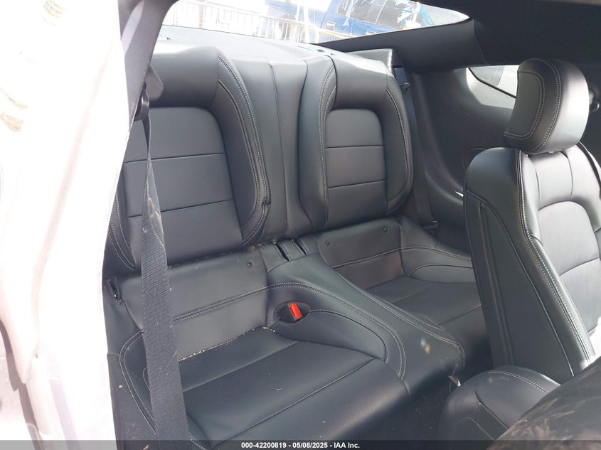 2024 FORD MUSTANG auction photo 8