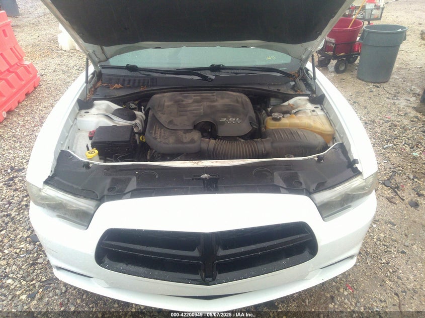2011 DODGE CHARGER VIN: 2B3CL3CG6BH535588