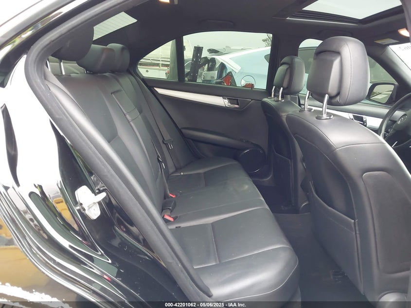 2009 MERCEDES-BENZ C 300 VIN: WDDGF54X79R065346