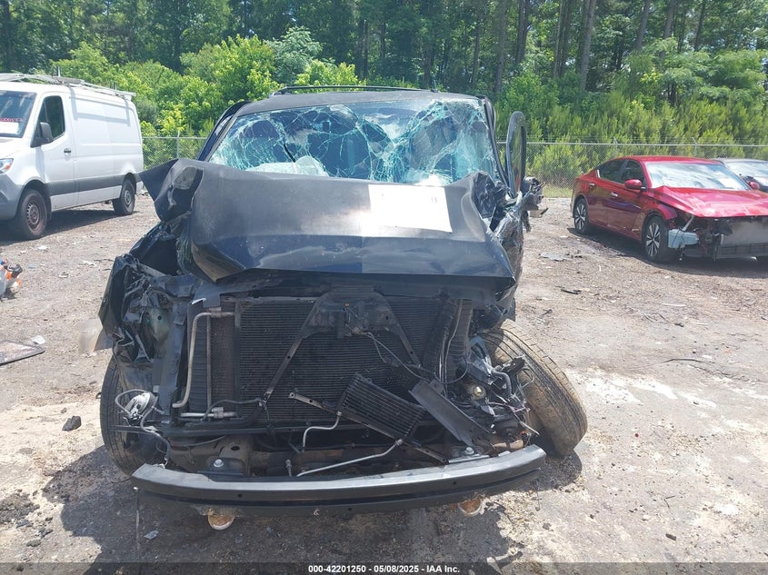 2013 CHEVROLET TAHOE C1500 LT - 1GNSCBE09DR366696