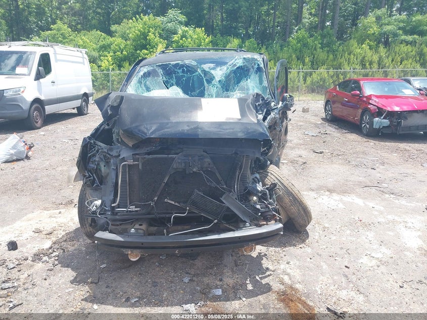 2013 CHEVROLET TAHOE C1500 LT - 1GNSCBE09DR366696