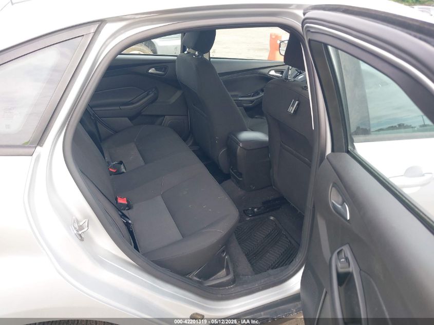 2015 Ford Focus Se VIN: 1FADP3F22FL342876 Lot: 42201319