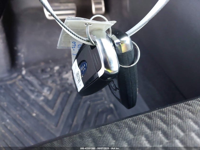 VIN 1FMCU0MN4PUA70574 2023 FORD ESCAPE ST-LINE