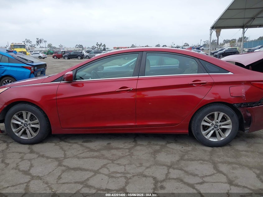 2012 HYUNDAI SONATA VIN: 5NPEB4AC4CH456610