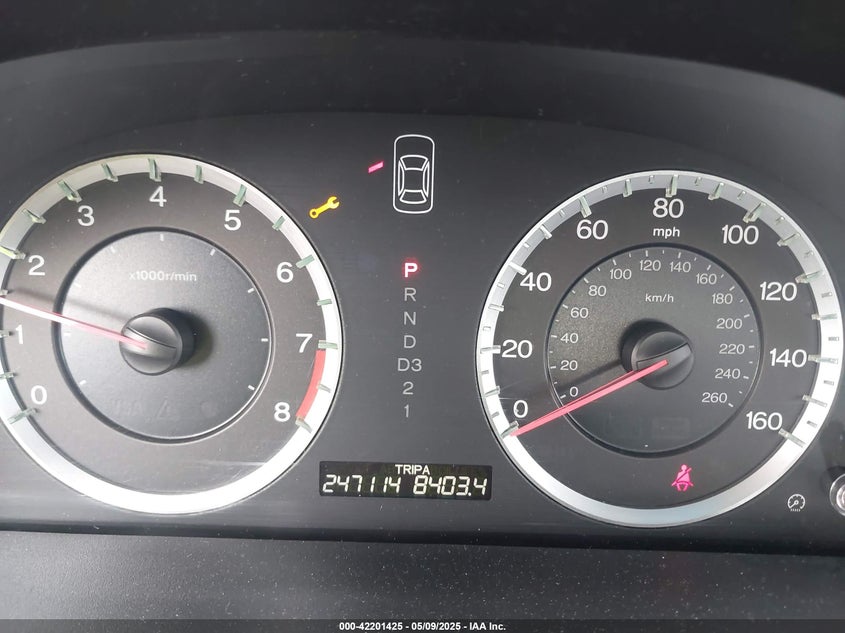 2009 HONDA ACCORD VIN: 1HGCP26769A005785