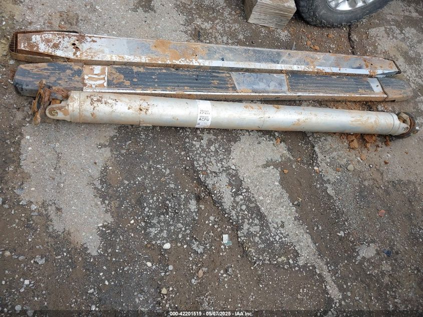 2023 Chevrolet Silverado 2500Hd 4Wd Standard Bed Lt VIN: 1GC1YNEY0PF162906 Lot: 42201519