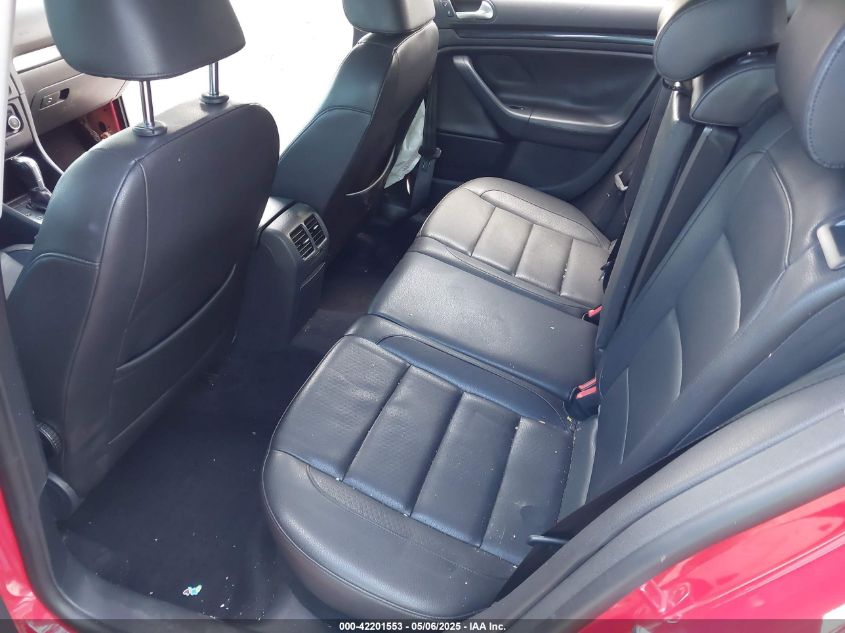 2013 Volkswagen Jetta Sportwagen 2.0L Tdi VIN: 3VWPL7AJ6DM621068 Lot: 42201553