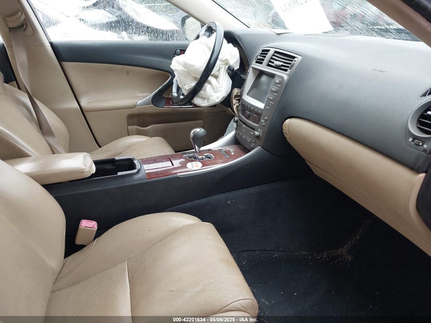 2008 LEXUS IS 250 VIN: JTHCK262485023760
