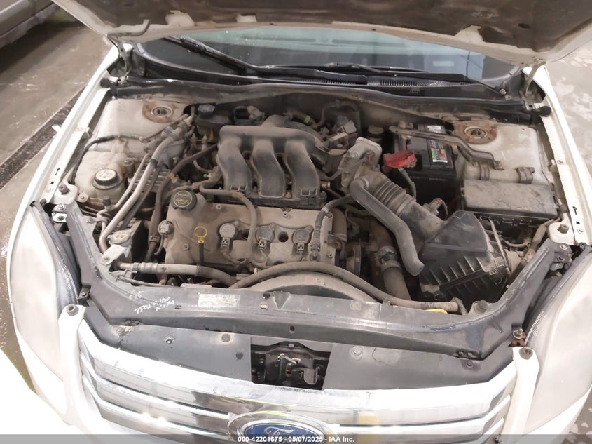 2009 FORD FUSION VIN: 3FAHP081X9R207364