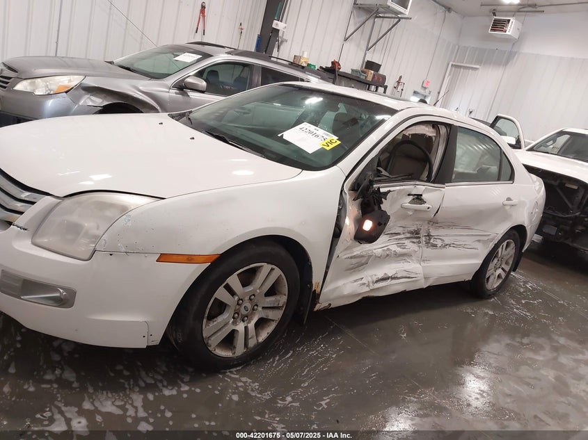 2009 FORD FUSION VIN: 3FAHP081X9R207364