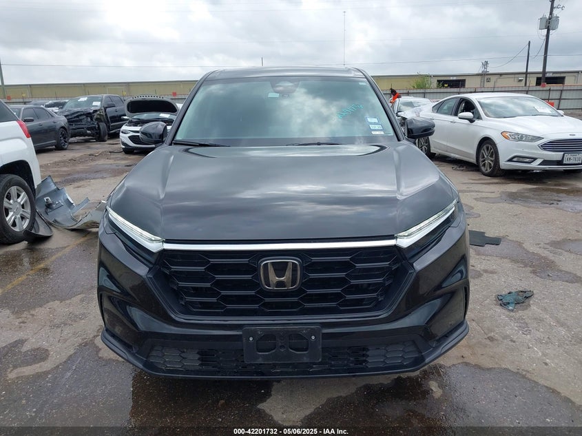 VIN 7FARS3H28SE000717 2025 HONDA CR-V LX 2WD