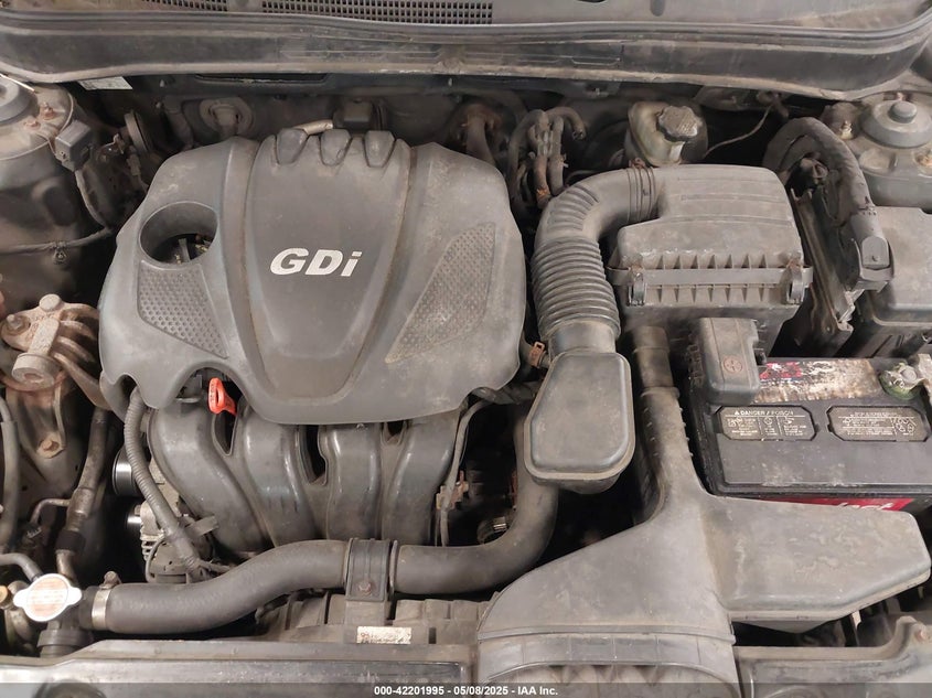 5NPEB4ACXCH495220 2012 HYUNDAI SONATA photo no. 10