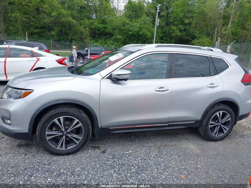 2017 NISSAN ROGUE SL - JN8AT2MV3HW021208