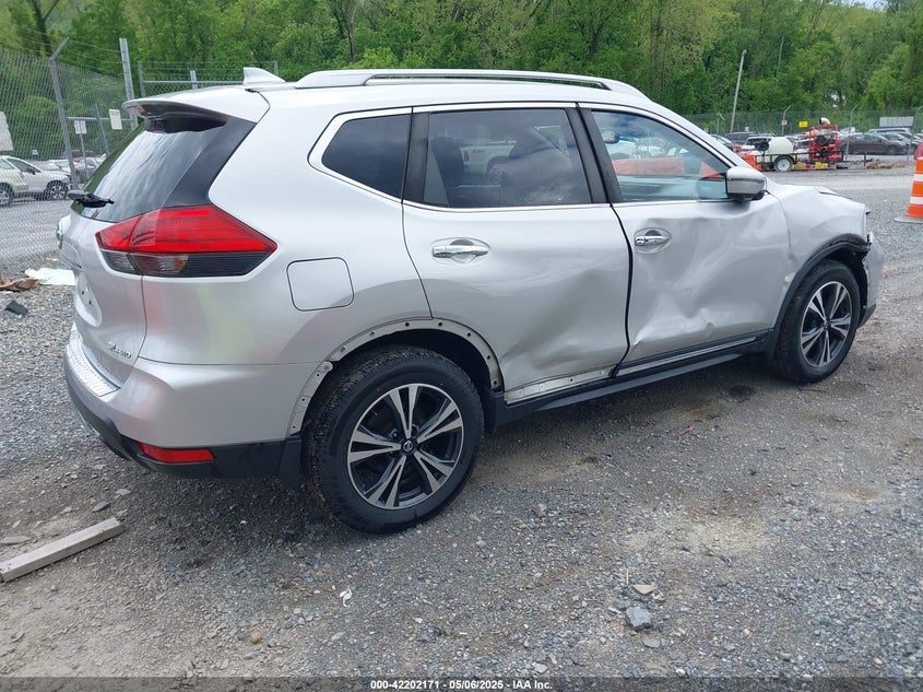 2017 NISSAN ROGUE SL - JN8AT2MV3HW021208