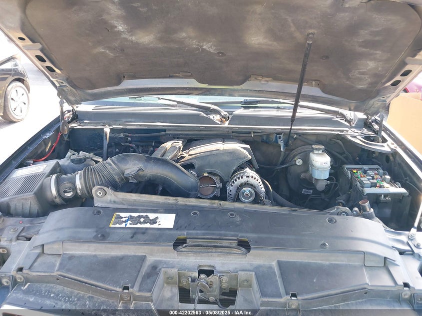 2007 CHEVROLET SUBURBAN 1500 VIN: 3GNFC16007G208598