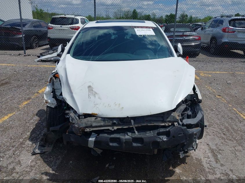 2012 Hyundai Elantra Limited VIN: 5NPDH4AE8CH130966 Lot: 42202590