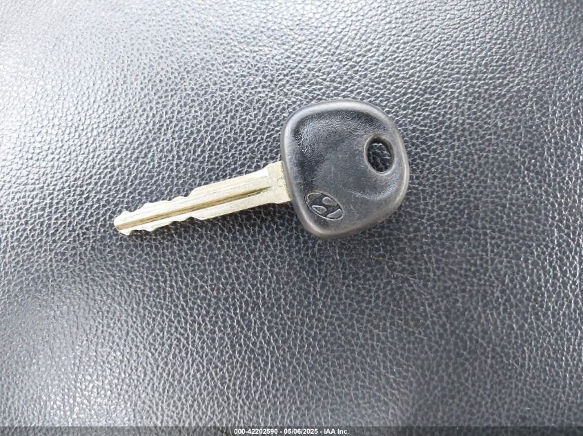 2012 Hyundai Elantra Limited VIN: 5NPDH4AE8CH130966 Lot: 42202590