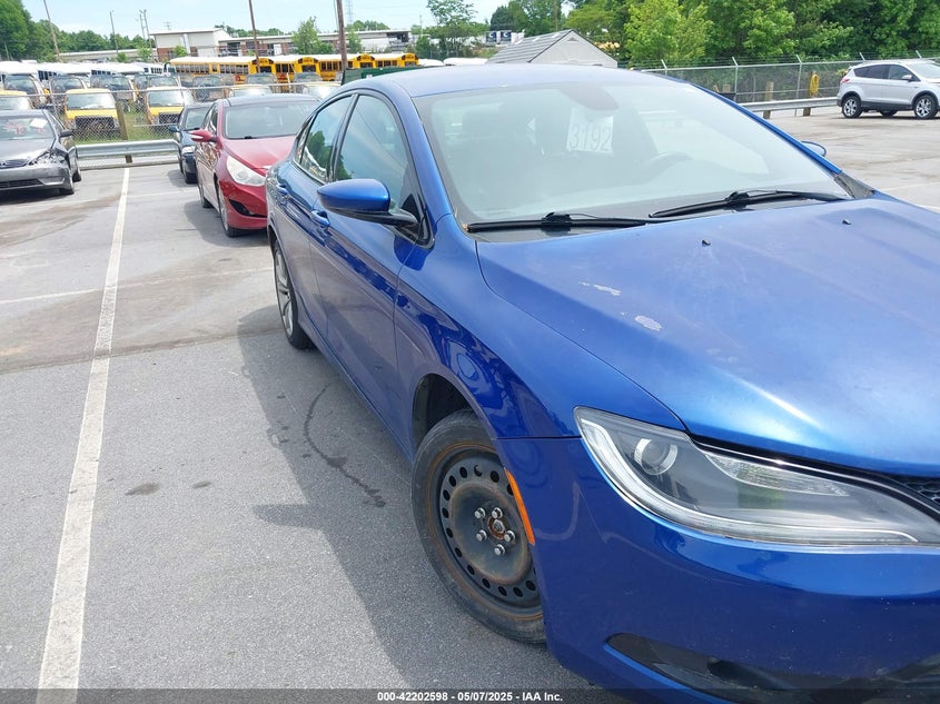 2015 Chrysler 200 S VIN: 1C3CCCBG2FN518255 Lot: 42202598