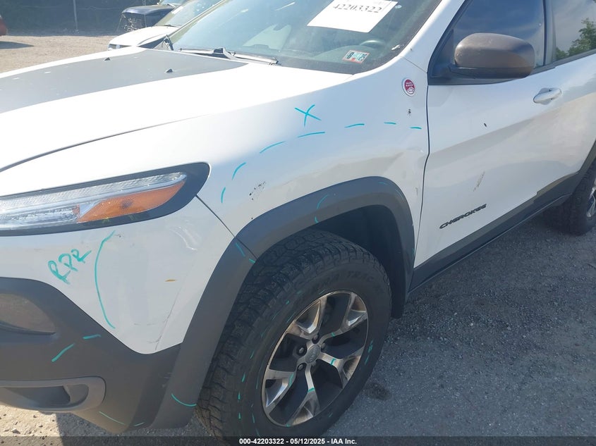 2015 JEEP CHEROKEE VIN: 1C4PJMBS8FW786850