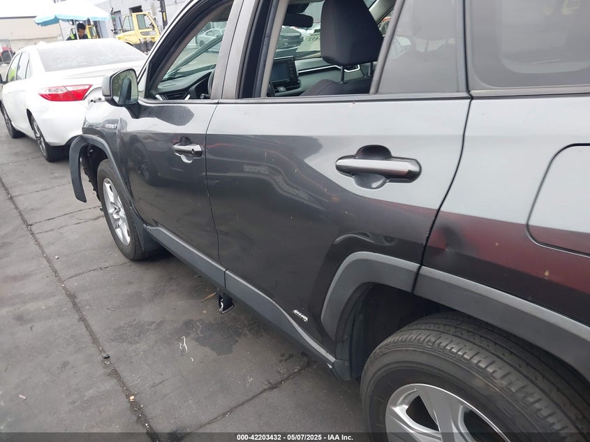 2020 TOYOTA RAV4 HYBRID LE - JTMLWRFV8LD537361
