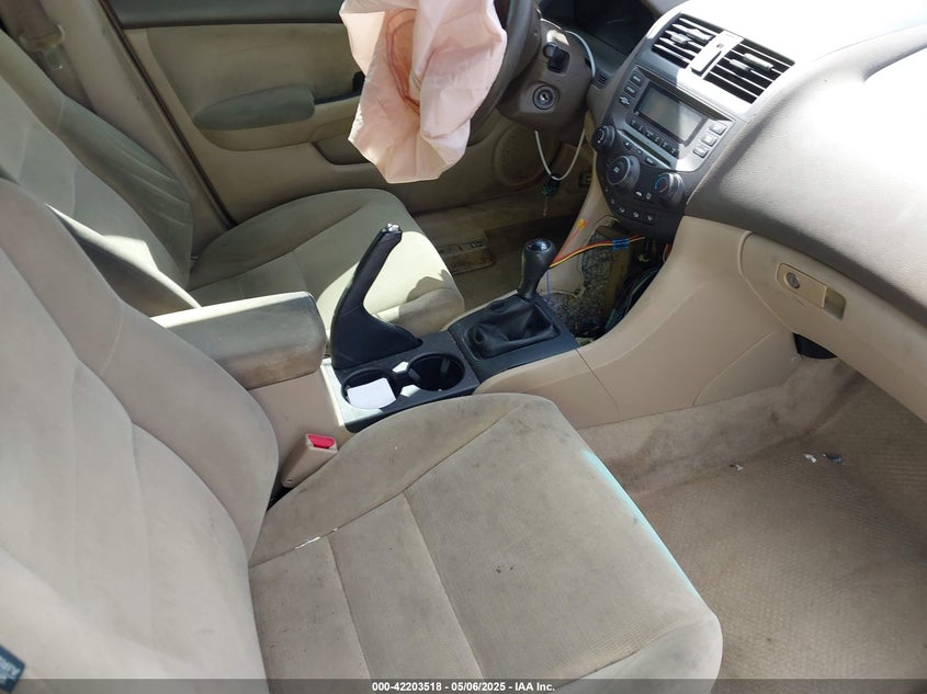 2007 HONDA ACCORD VIN: 1HGCM55137A132319
