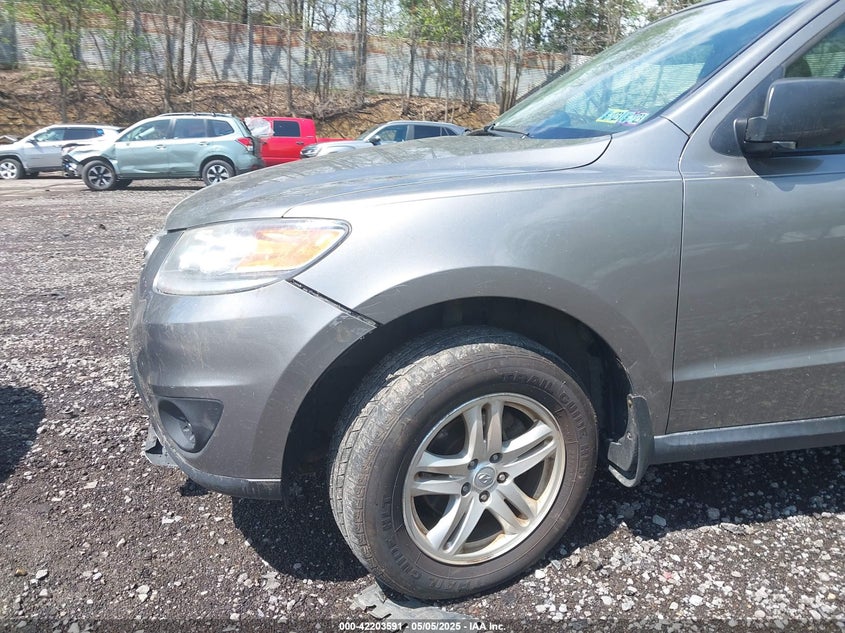 2012 HYUNDAI SANTA FE VIN: 5XYZGDAB4CG121736