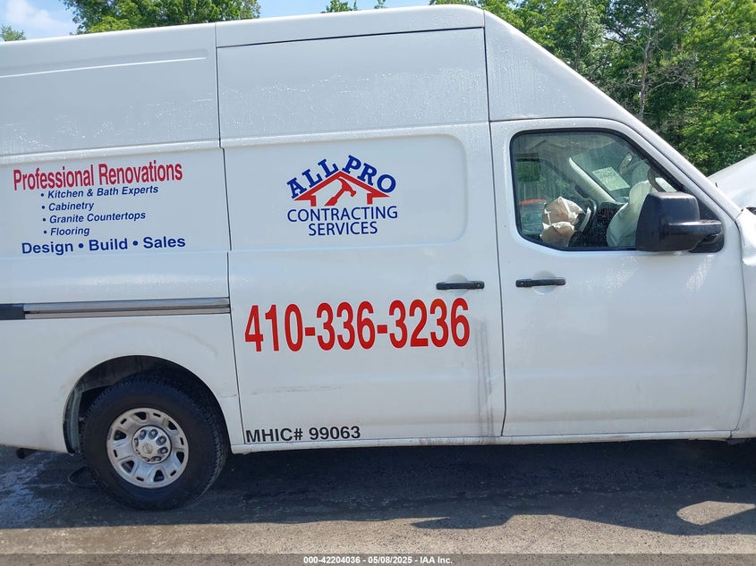 2013 NISSAN NV CARGO NV2500 HD S V8 1N6AF0LYXDN103260