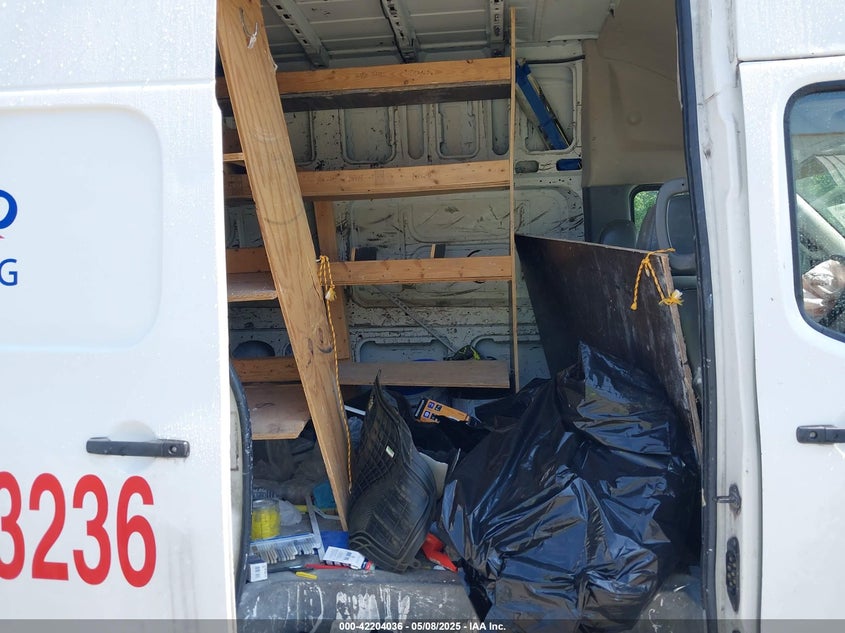 2013 NISSAN NV CARGO NV2500 HD S V8 1N6AF0LYXDN103260