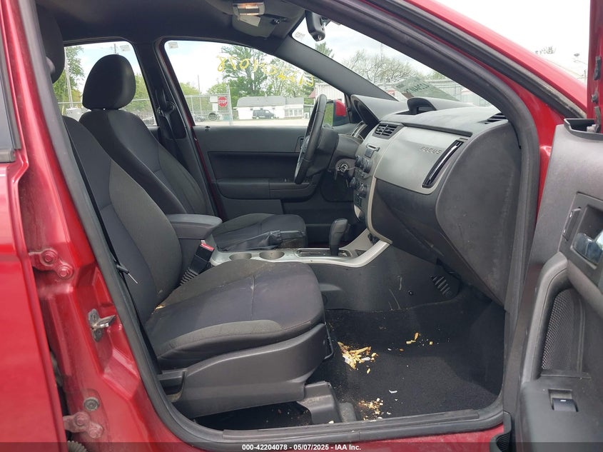 2011 FORD FOCUS VIN: 1FAHP3GN3BW151647